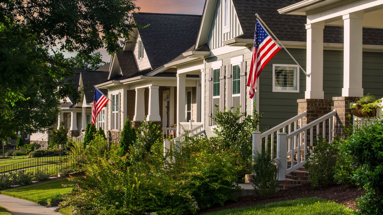 Why Elite Housing Stands Out in 2025